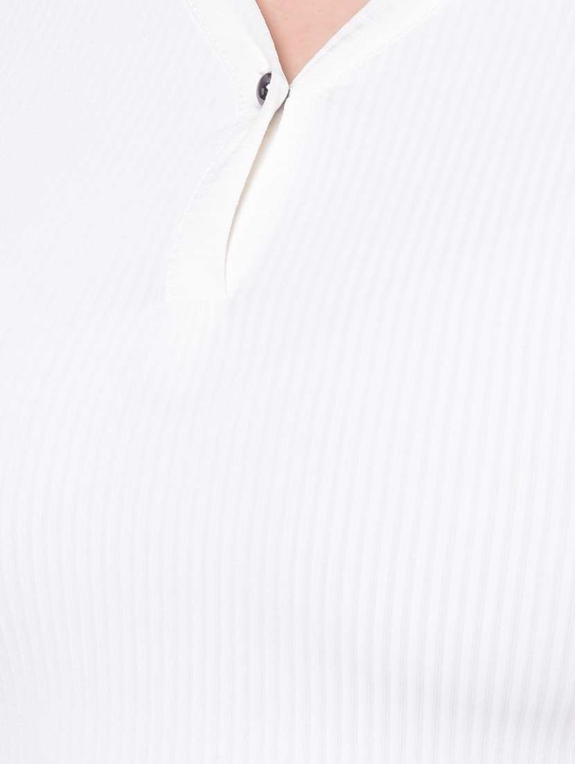 white cotton crop tshirt - 20946376 -  Standard Image - 6