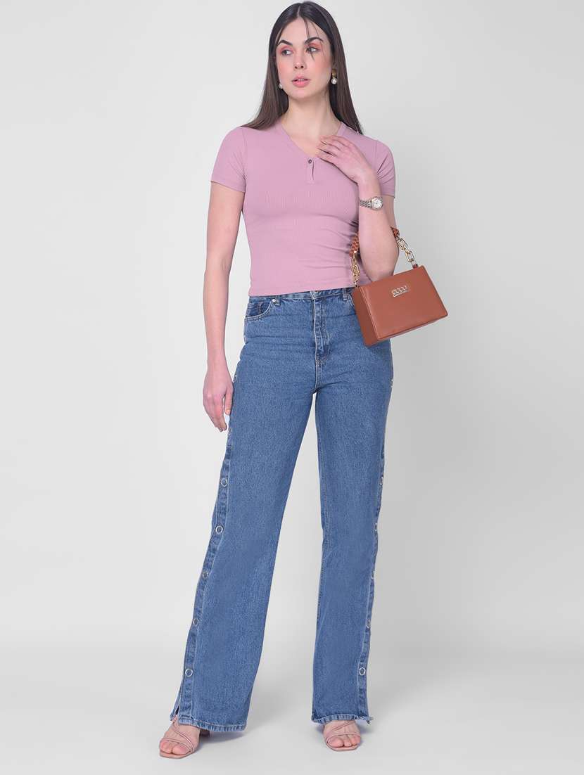 women solid cotton crop t-shirt - 20946377 -  Standard Image - 4