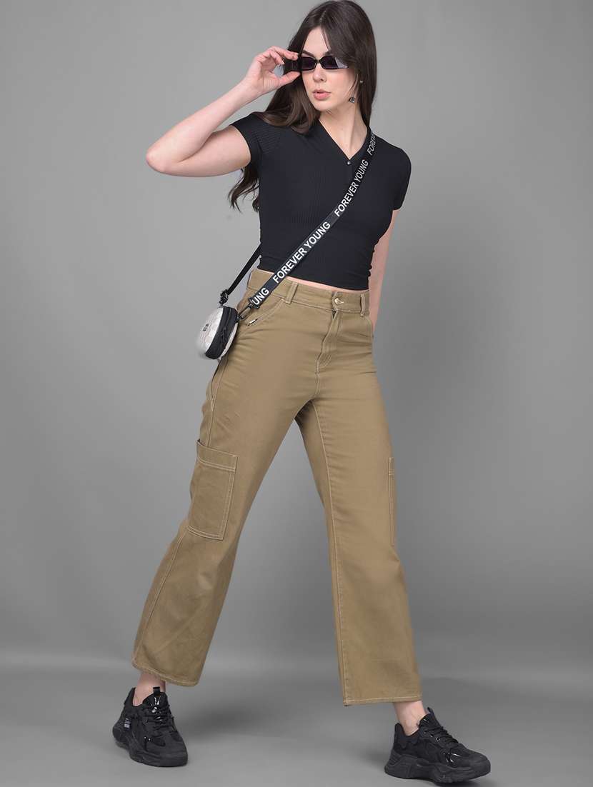 black cotton crop tshirt - 20946379 -  Standard Image - 4