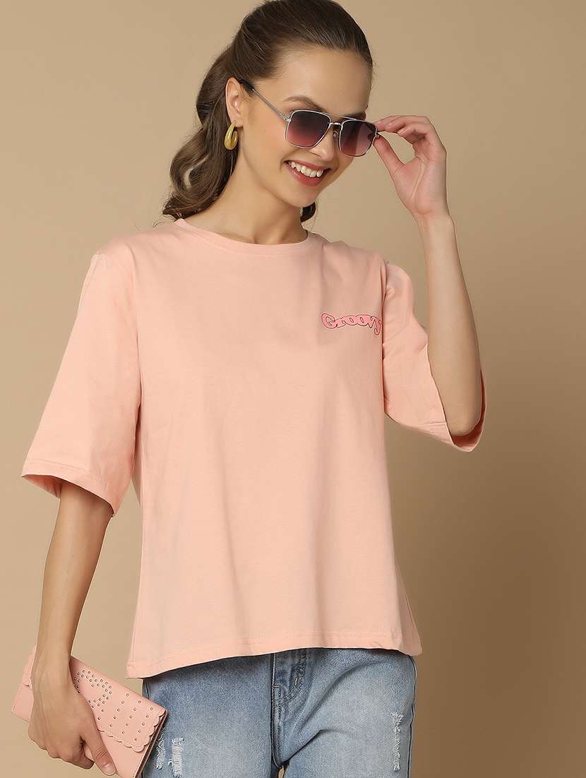 women round neck graphic regular t-shirt - 20946482 -  Standard Image - 1
