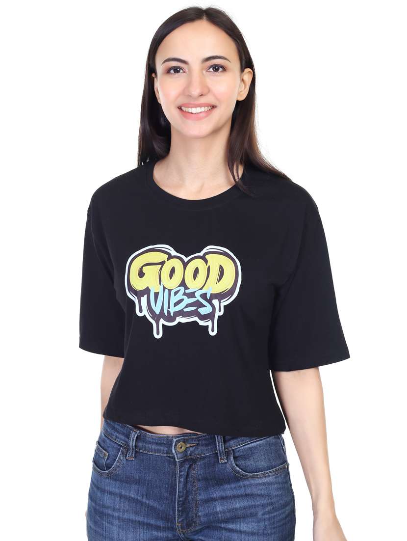 women round neck chest printed t-shirt