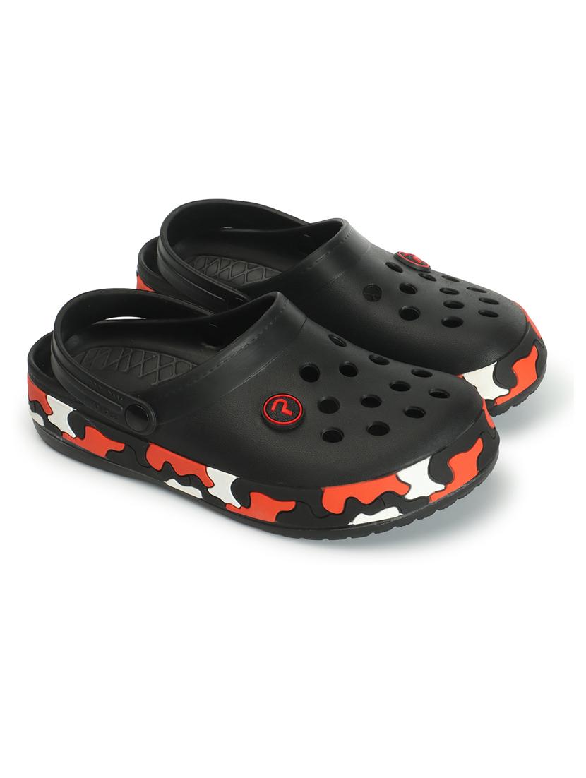 men bllack crocs clogs - 20951309 - Standard Image - 1