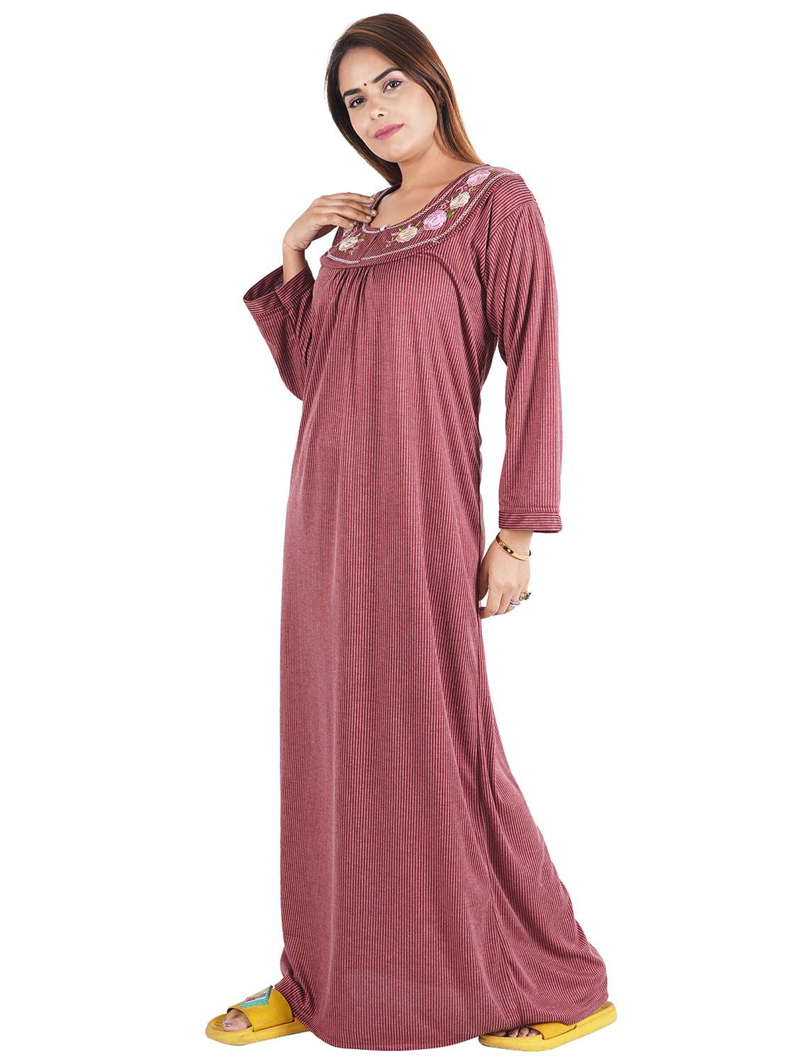 solid color scoop neck nighty - 20957023 - Standard Image - 1