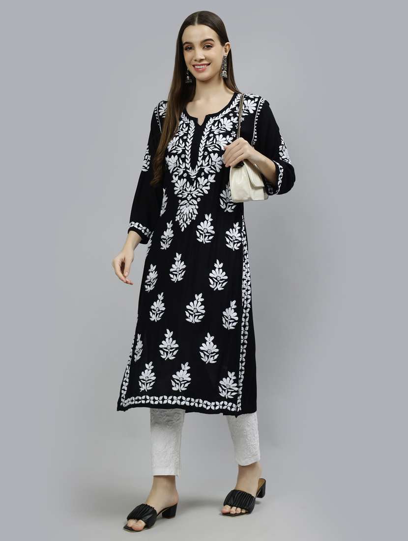 women three quarter sleeve straight kurta - 20957595 - Standard Image - 4