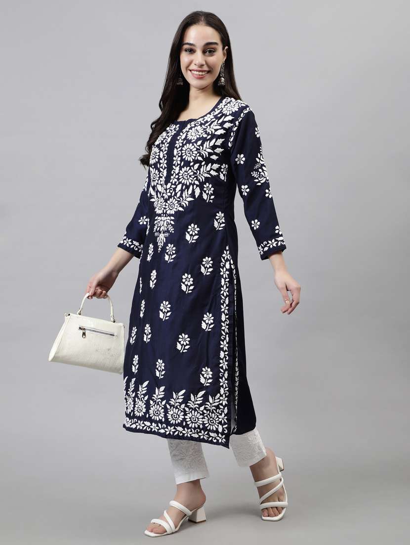 women three quarter sleeve straight kurta - 20957605 -  Standard Image - 4
