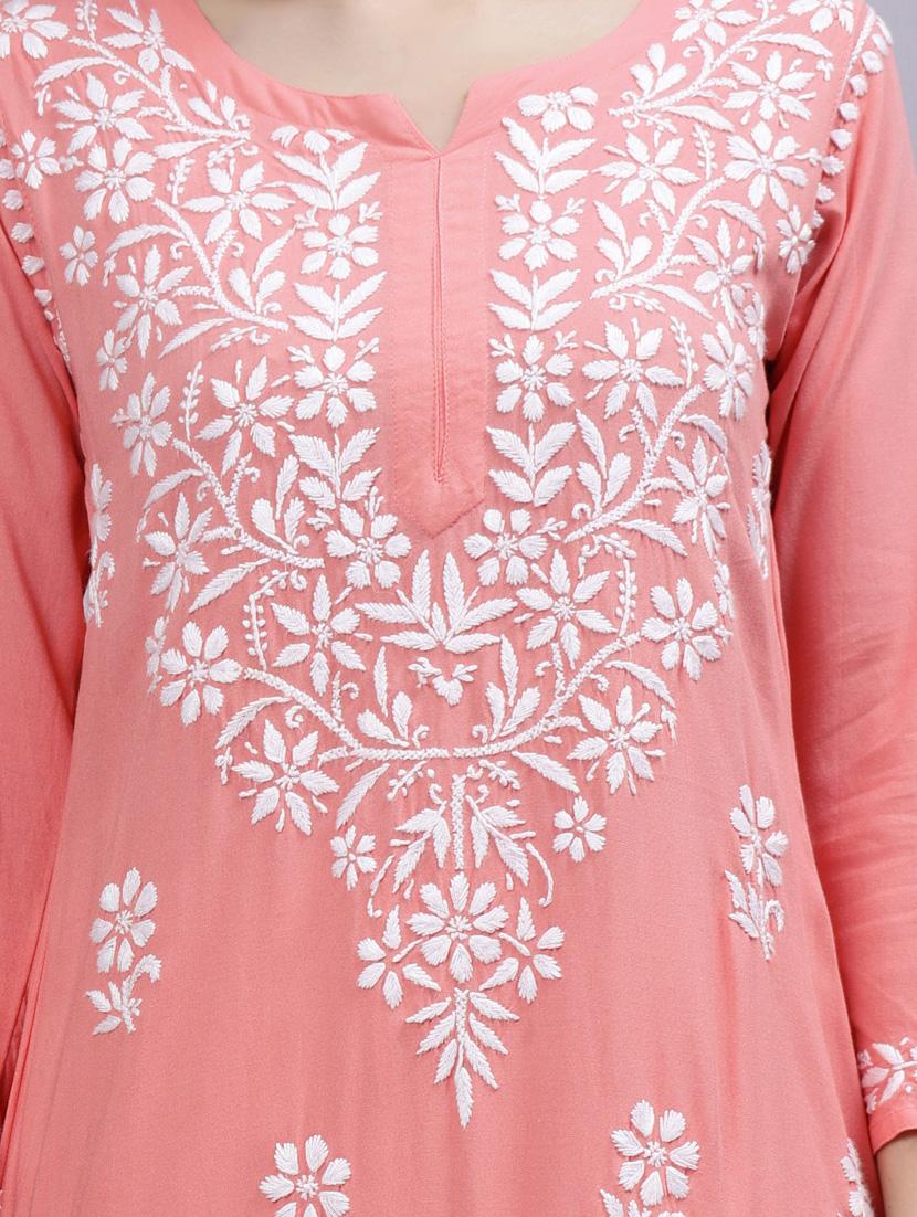 women three quarter sleeve straight kurta - 20957630 - Standard Image - 4