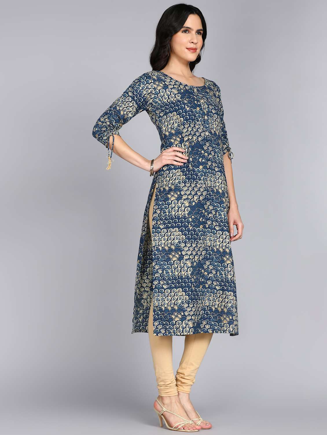 women blue round neck straight kurta - 20957639 -  Standard Image - 1