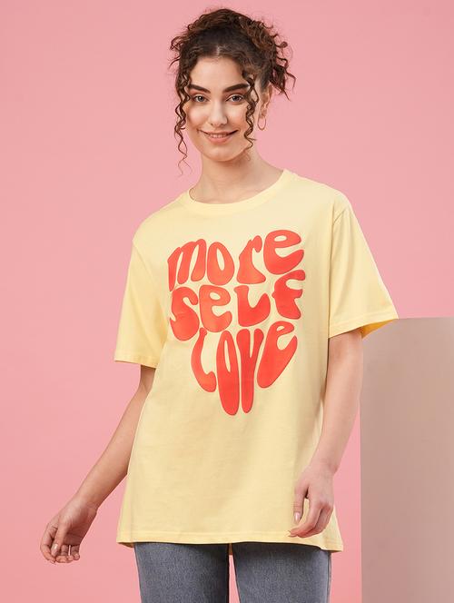 women round neck typographic t-shirt - 20958604 - Standard Image - 0