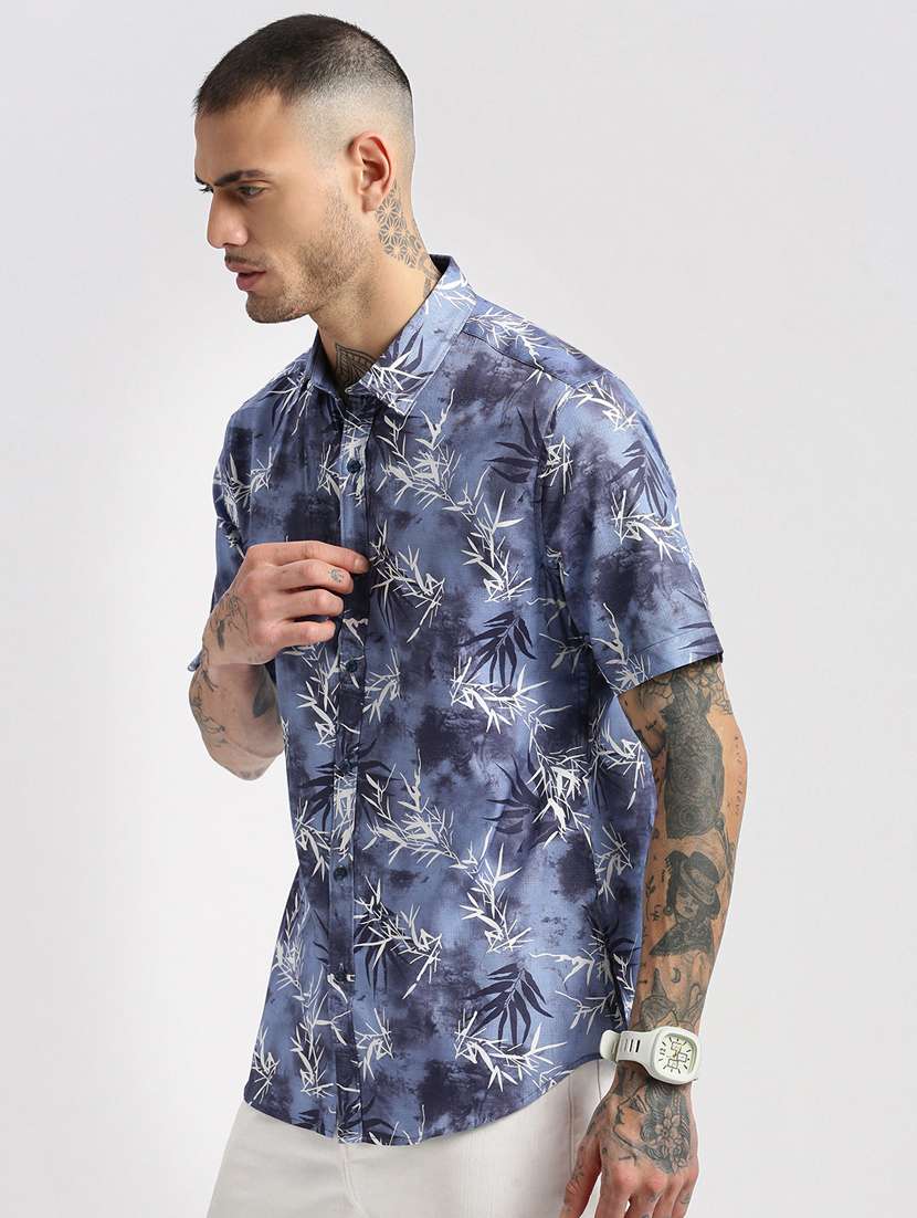 men collared short sleeve casual shirt - 20960746 - Standard Image - 1