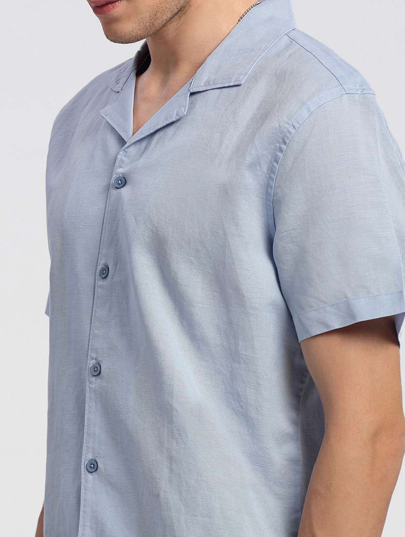men blue solids casual shirt - 20960815 - Standard Image - 6