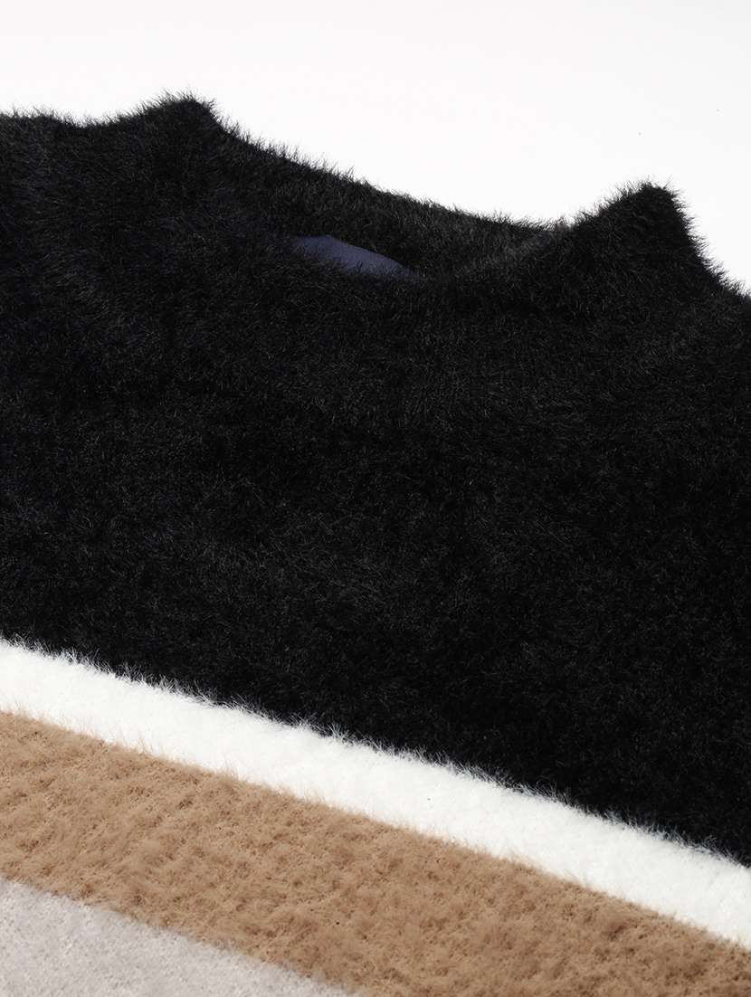 men long sleeved striped pullover - 20960831 -  Standard Image - 6