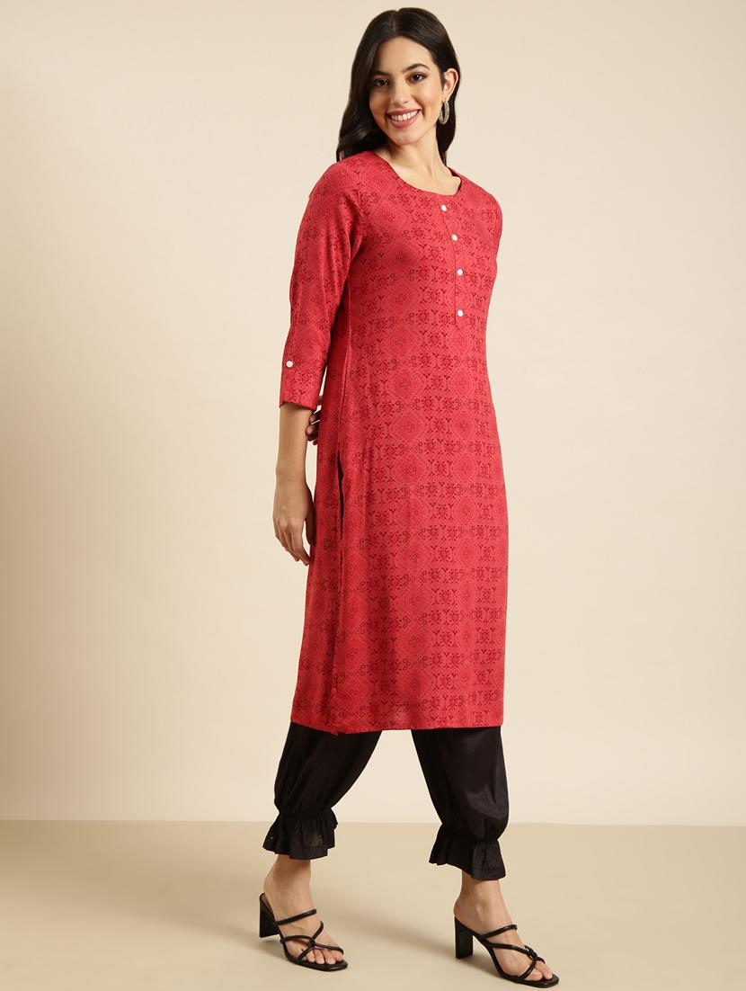 women red round neck straight kurta - 20960930 - Standard Image - 1