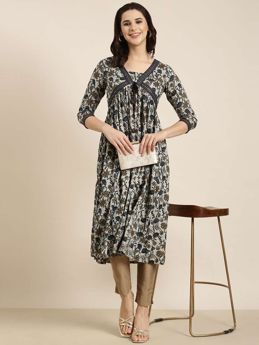 women blue v neck floral printed kurta - 20960941 -  Standard Image - 4