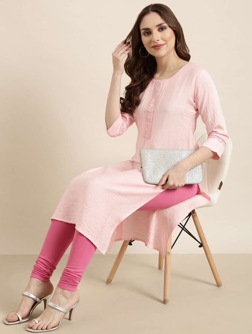 women three quarter sleeve straight kurta - 20960961 -  Standard Image - 4