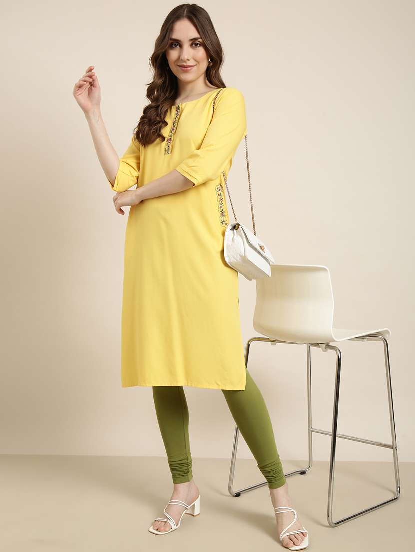 women three quarter sleeve straight kurta - 20960970 - Standard Image - 4