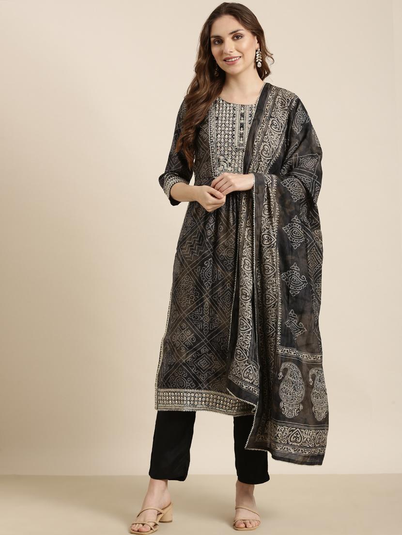 women bandhani round neck kurta pant set with dupatta - 20961088 - Standard Image - 4