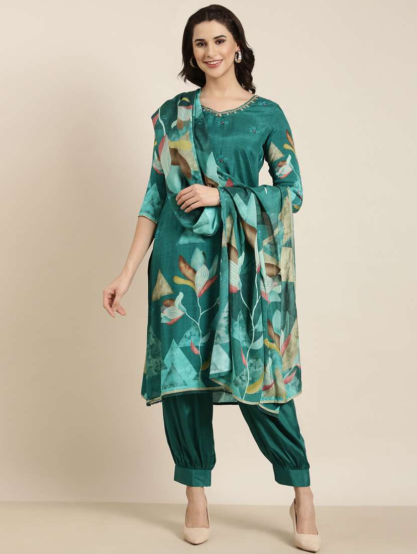 women floral kurta salwar set with dupatta
