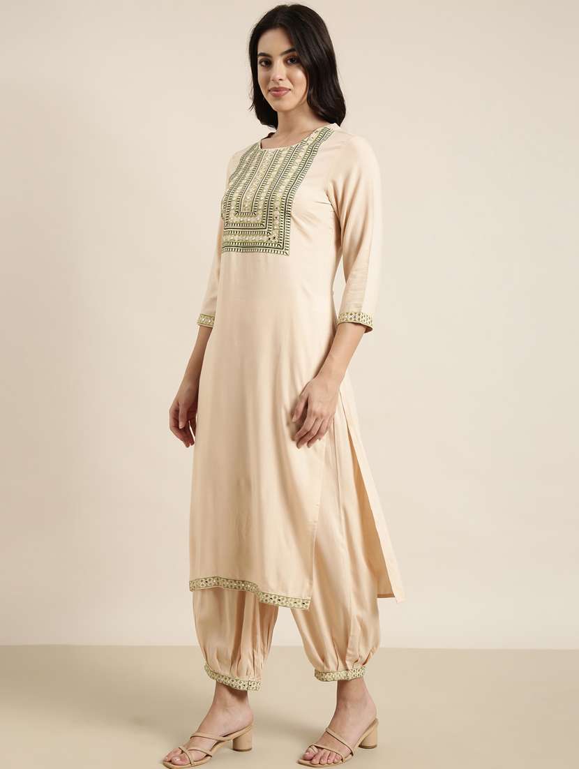 women embroidered kurta salwar set with dupatta - 20961142 -  Standard Image - 1