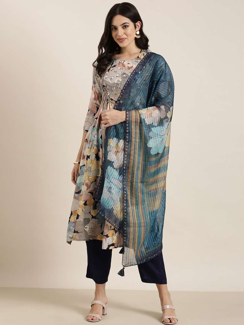 women floral round neck kurta pant set with dupatta - 20961146 -  Standard Image - 1