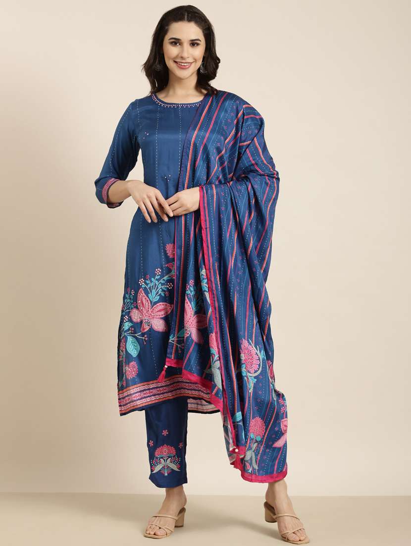 women applique work round neck kurta pant set with dupatta