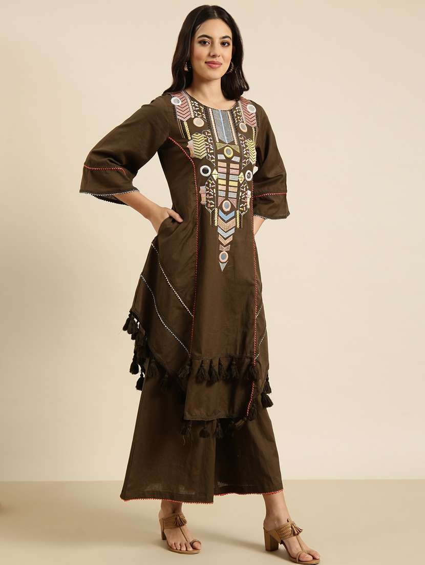 women embroidered round neck kurta palazzo set  - 20961176 -  Standard Image - 1