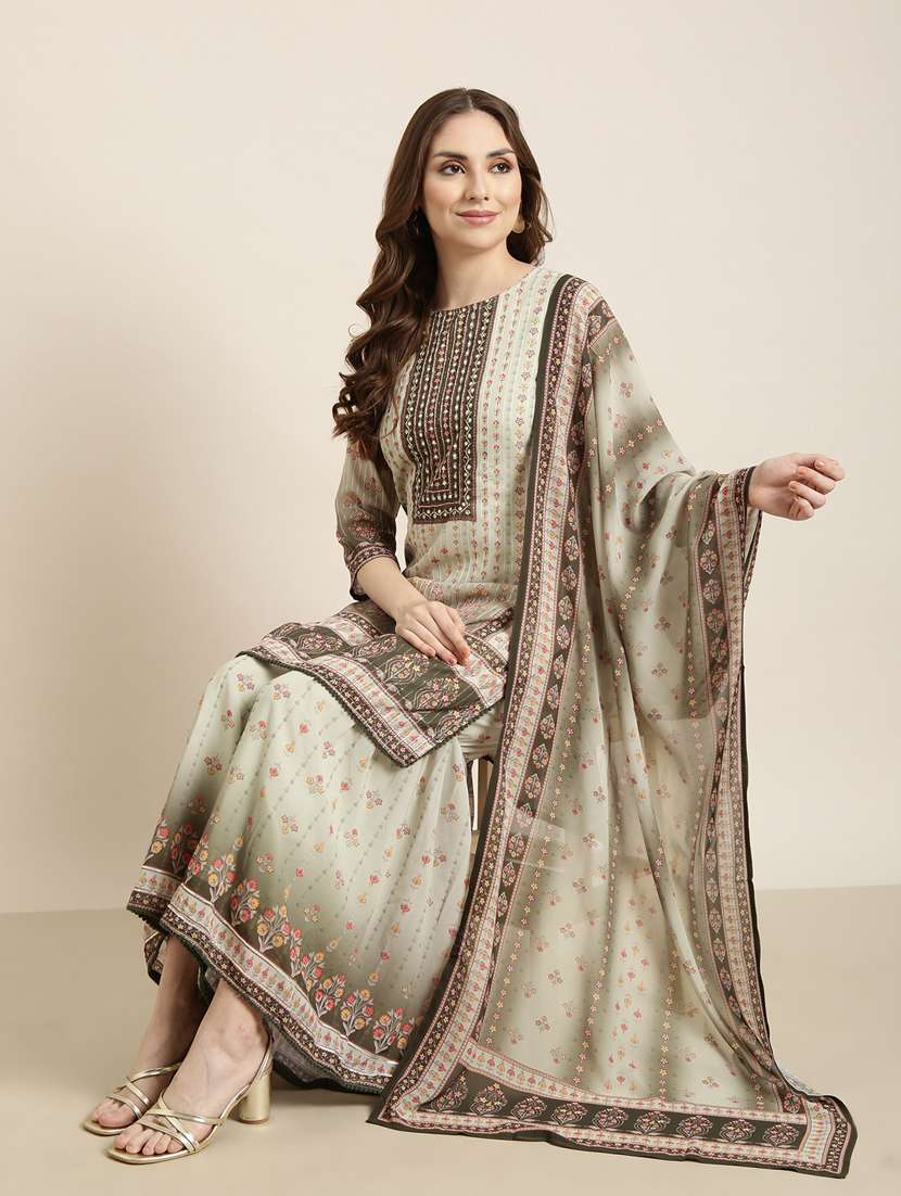 women floral printed kurta sharara set with dupatta - 20961197 -  Standard Image - 4