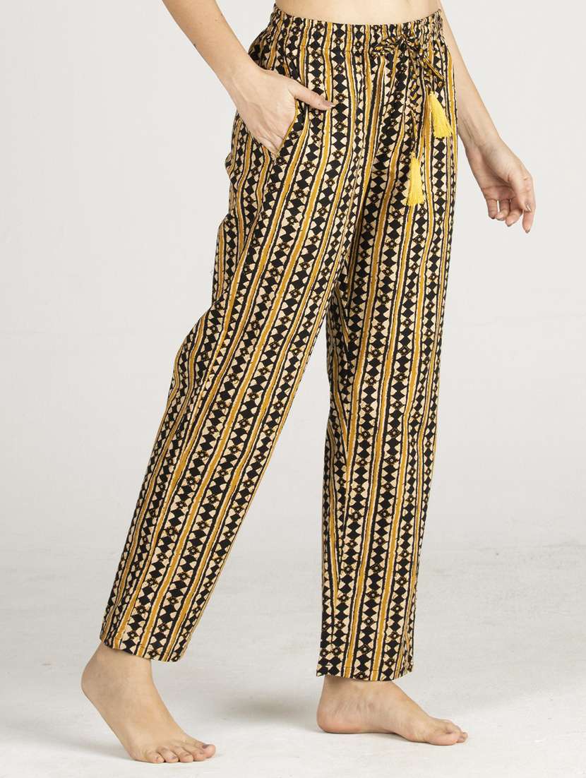 multi color stripes printed pajama - 20961730 -  Standard Image - 1