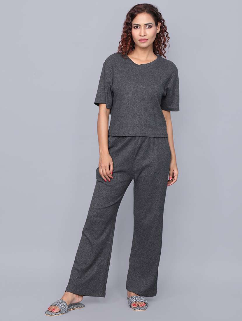 women round neck solid pyjama nightwear set