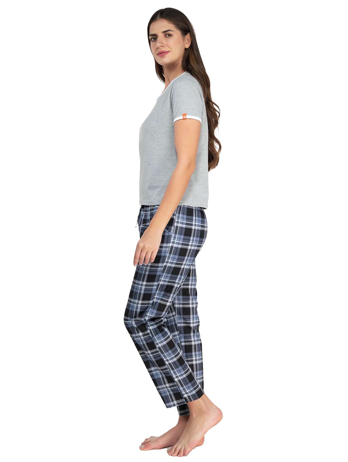 women round neck checks pyjama nightwear set - 20962240 -  Standard Image - 1