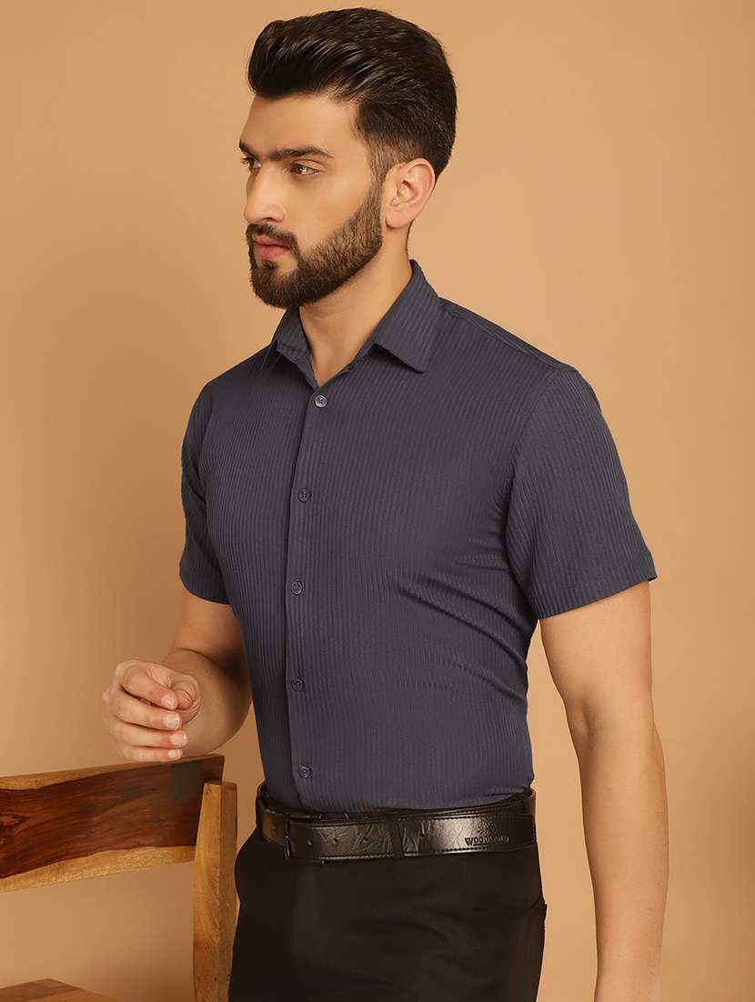 men collared short sleeve formal shirt - 20962570 -  Standard Image - 1