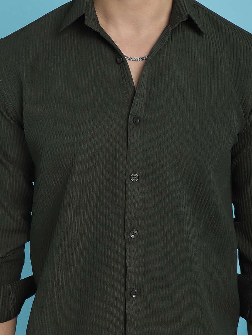 men olive stripes casual shirt - 20962813 - Standard Image - 4