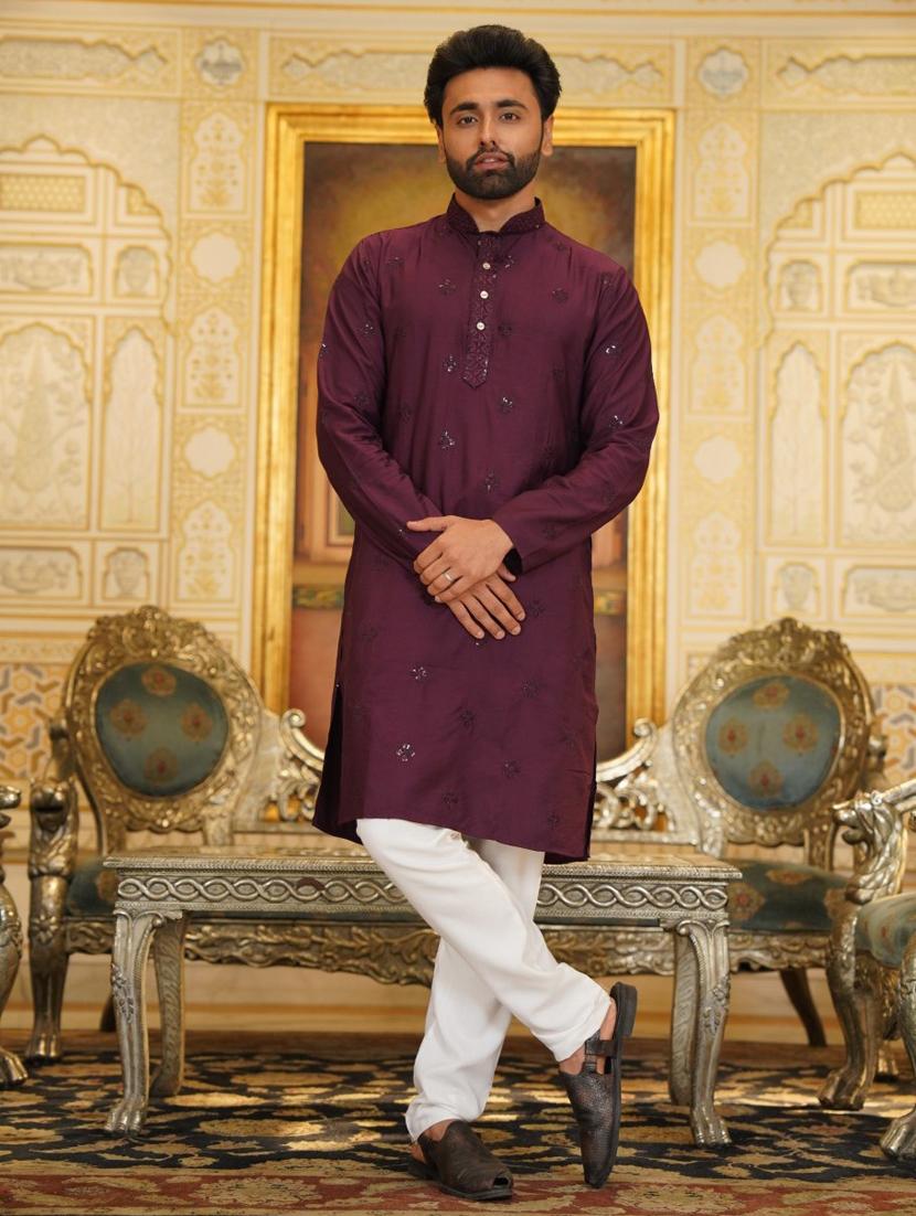 men mandarin neck embroidered long kurta - 20963849 - Standard Image - 1