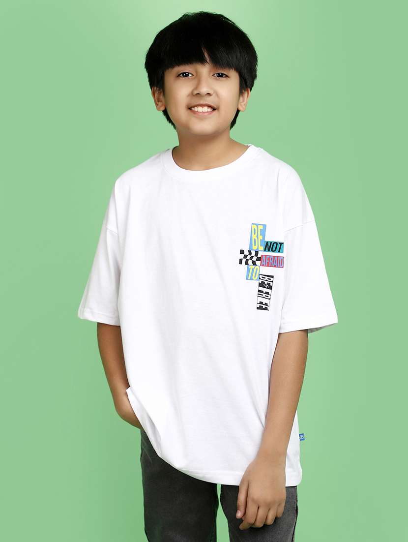 boys round neck typographic regular t-shirt