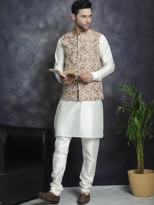 men full sleeve kurta pyjama with jacket ethnic wear set - 20965414 - Standard Image - 0
