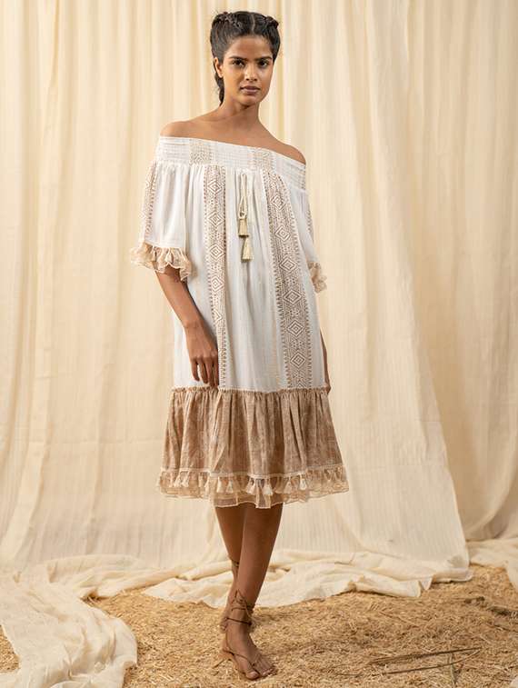 women off-white fit & flare dress