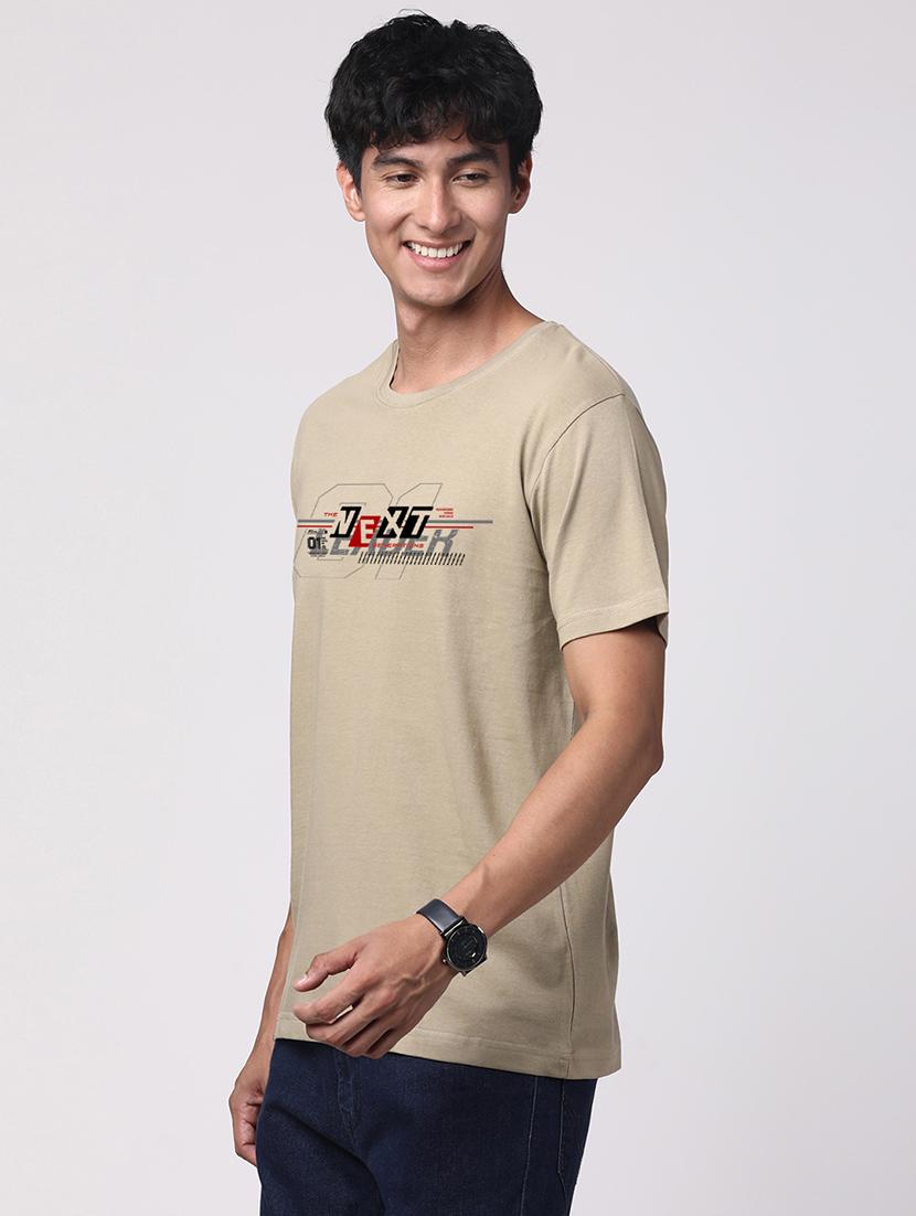 men round neck chest print t-shirt - 20966273 -  Standard Image - 1
