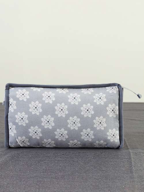 women floral print cotton pouch - 20967609 -  Standard Image - 0