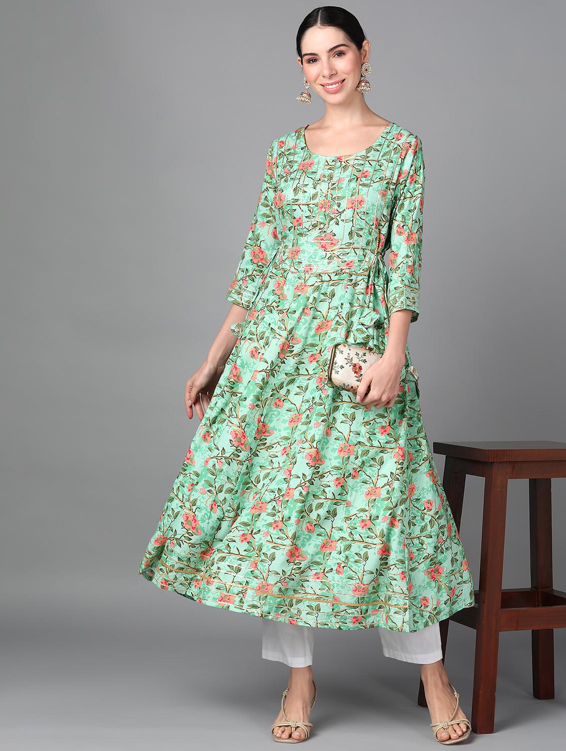 women green round neck flared kurta - 20968145 - Zoom Image - 0