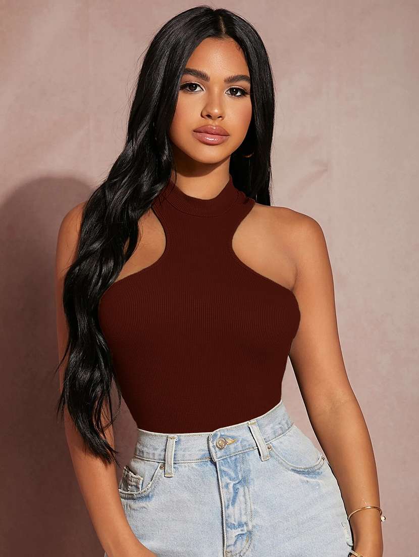 women sleeveless solid top