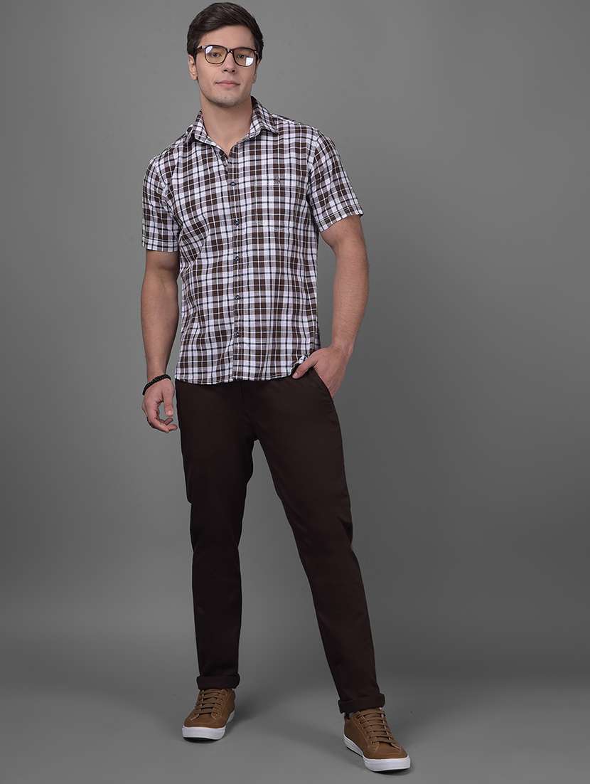 men mid rise solid chinos casual trouser - 20969101 -  Standard Image - 4