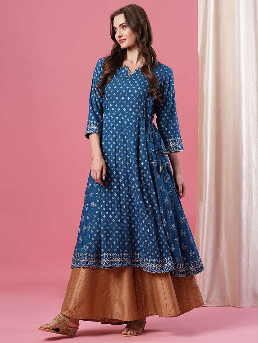 women notch neck foil printed a-line kurta - 20969795 -  Standard Image - 1