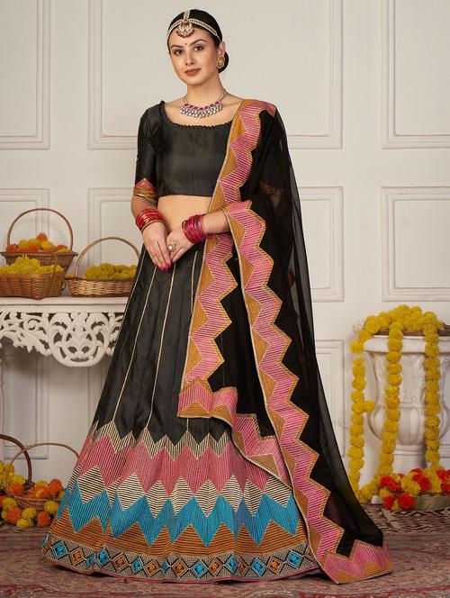 women flared semi-stitched lehnga - 20970452 - Standard Image - 0