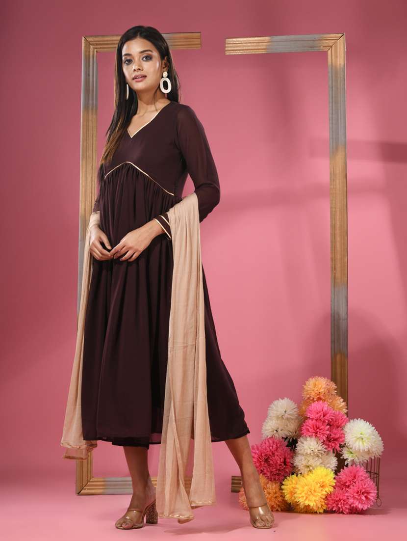 women solid v neck kurta pant set with dupatta - 20970867 -  Standard Image - 1