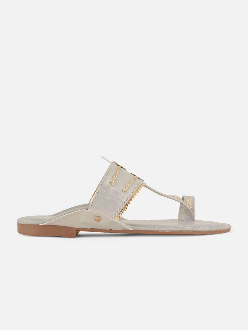 women one toe sandal - 20971433 -  Standard Image - 1