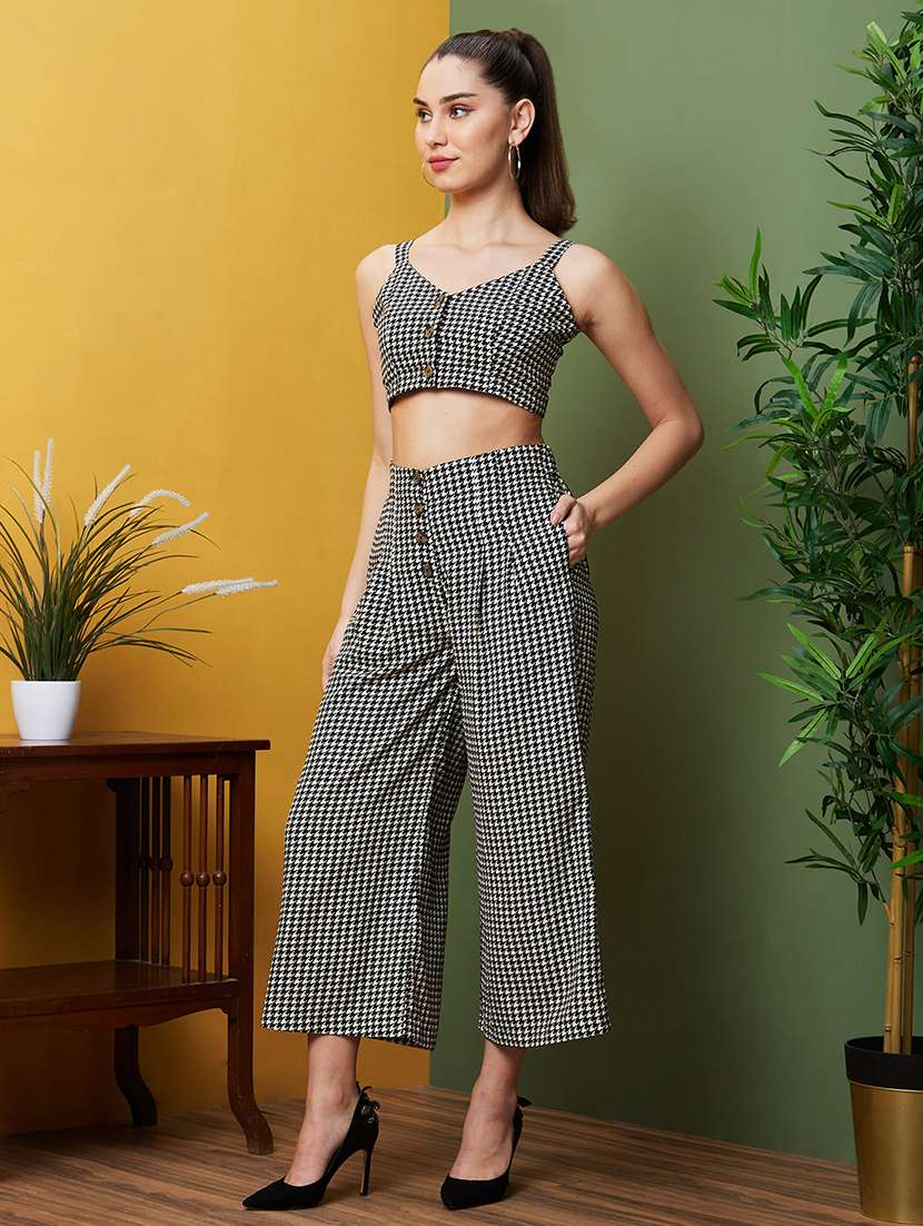 black printed detailed top & culottes coord set - 20971618 -  Standard Image - 1