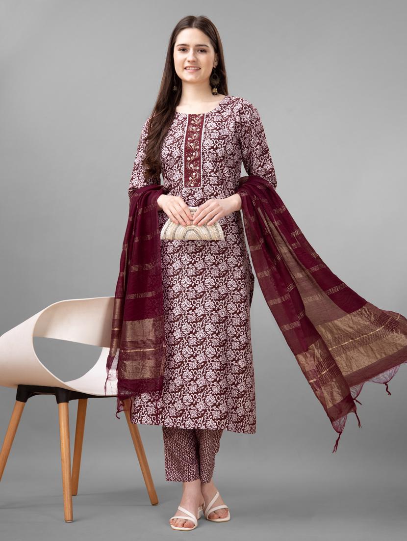 maroon floral print kurta pant set - 20971632 -  Standard Image - 1