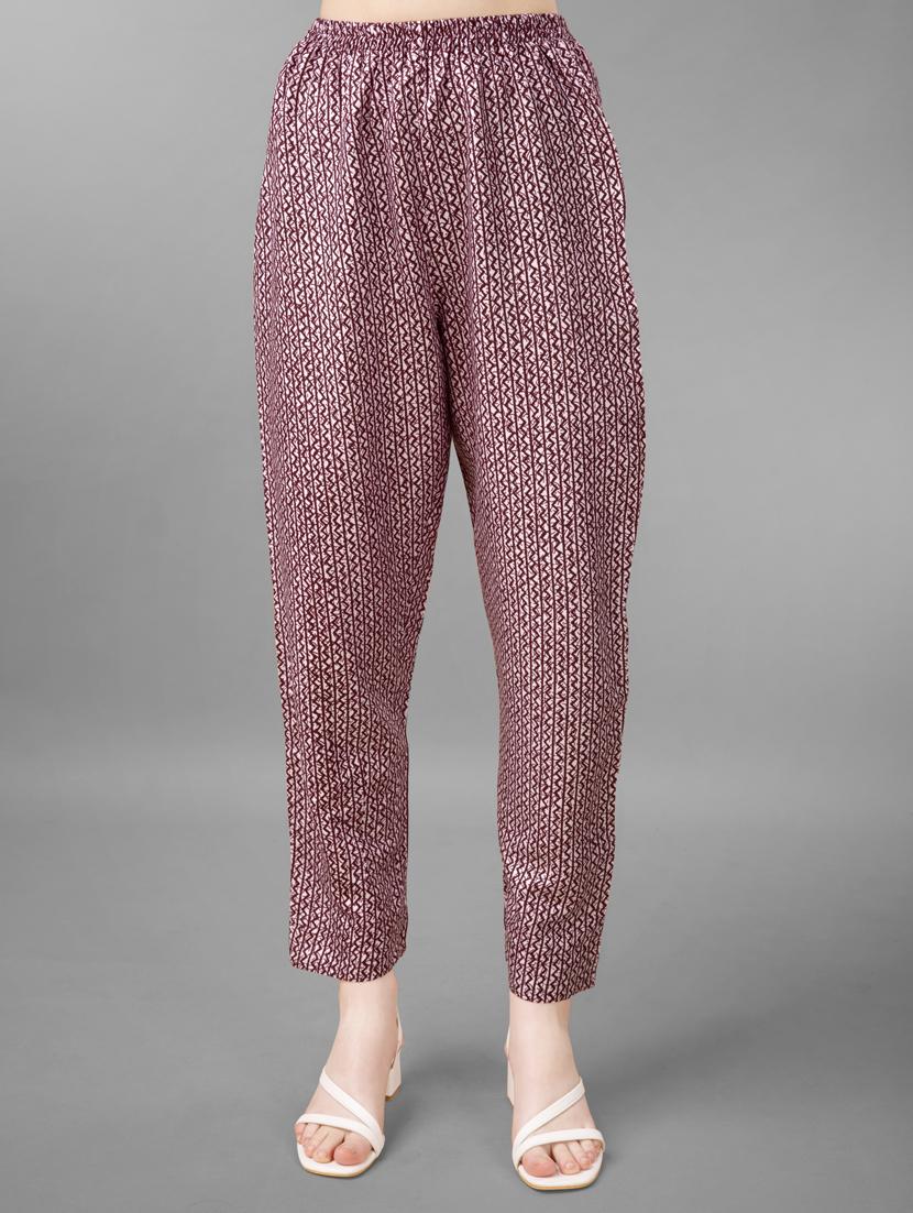 maroon floral print kurta pant set - 20971632 - Standard Image - 4