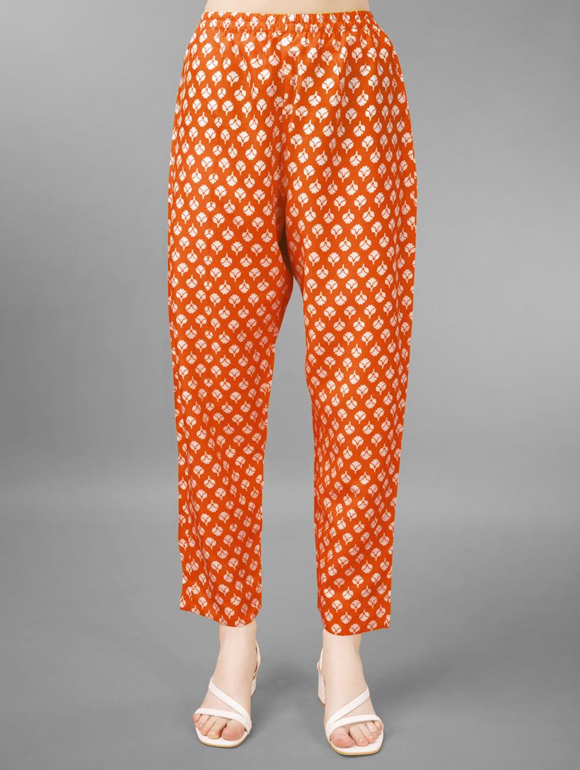 women three quarter sleeve kurta pant set - 20971633 - Standard Image - 4