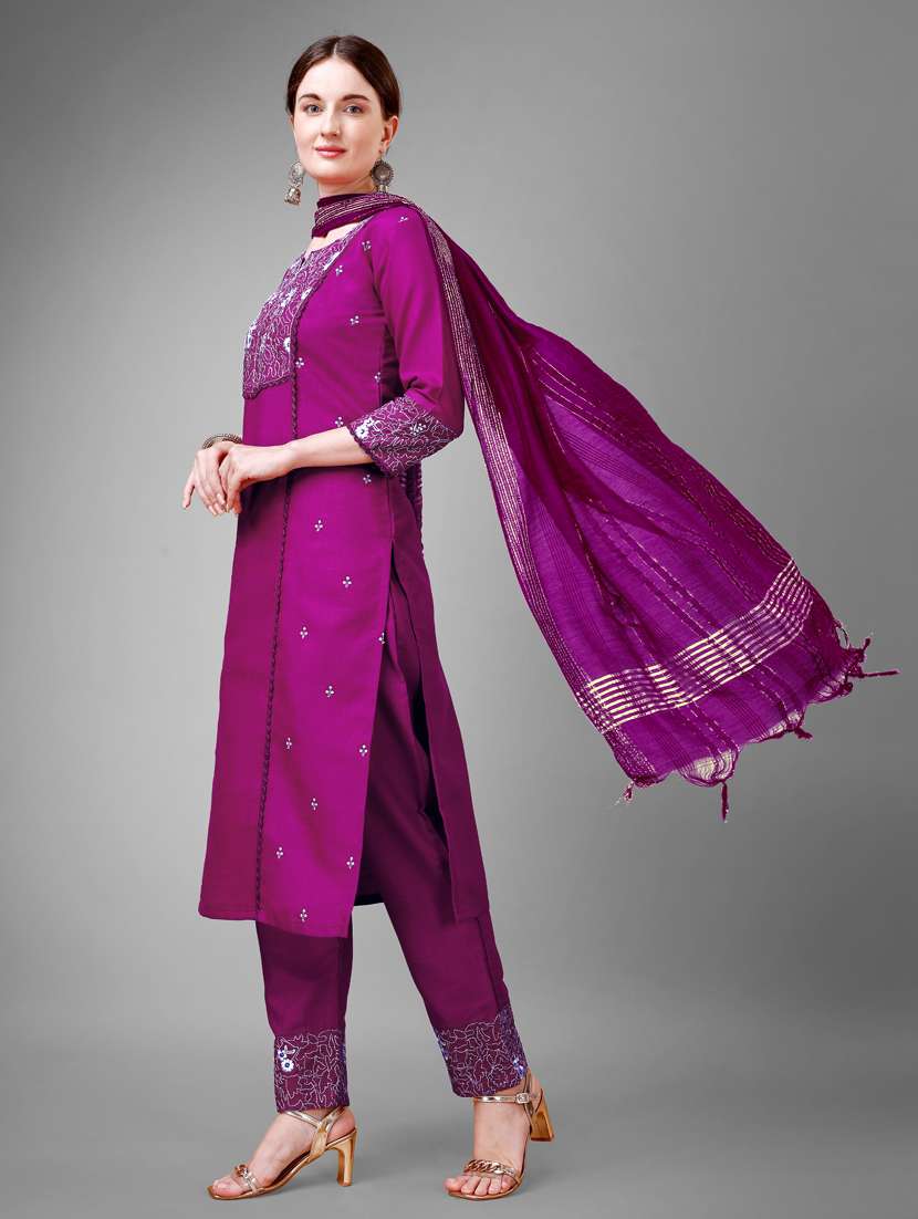 women embroidered kurta pant suit set - 20971699 -  Standard Image - 1