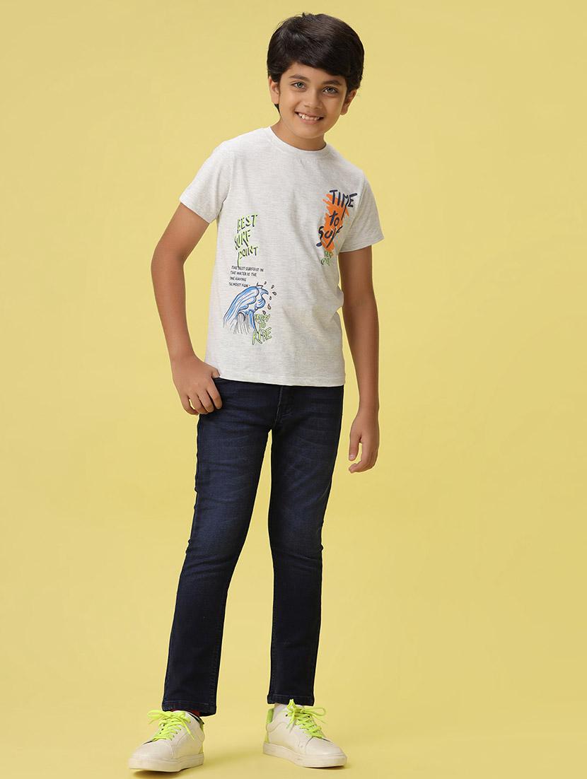 boys mid rise washed denim jeans - 20973903 - Standard Image - 4
